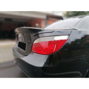 BMW_E60_takaspoileri_CSL_www.le-store.fi