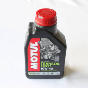 Motul_vaihteistooljy_10w-40_Transoil_osasynteettinen_www.le-store.fi_.jpg